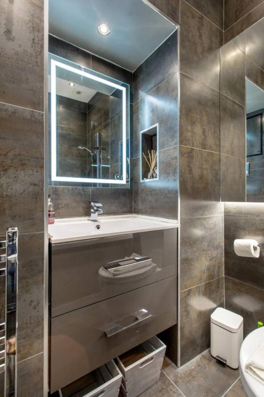 Joivy Converted Flat In Historic Building In New Town Edimburgo Esterno foto