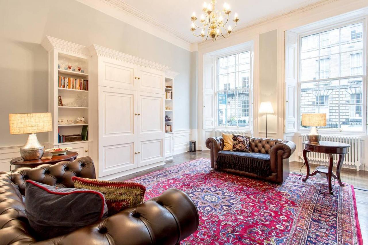 Joivy Converted Flat In Historic Building In New Town Edimburgo Esterno foto